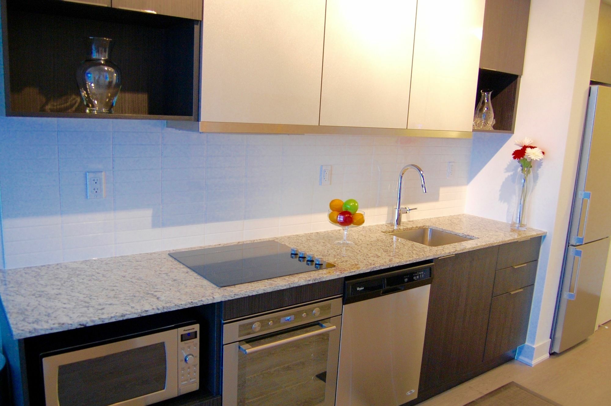 Shops At Don Mills Furnished Apartments トロント エクステリア 写真